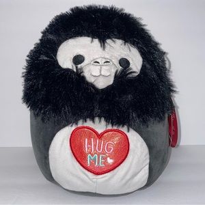 NWT Squishmallows Aron Gorilla Valentine’s Day